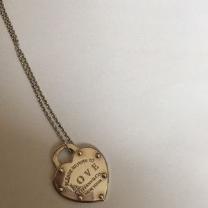 Tiffany and Co return to love necklace rare